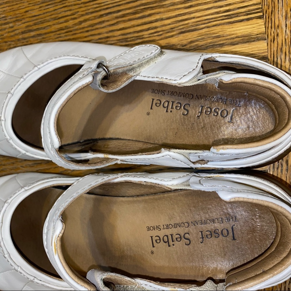 Josef Seibel White Mary Jane (Velcro Straps) - Picture 6 of 11